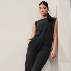 Athleta Seasoft Muscle Tank